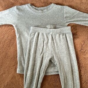 Little Planet by Carters ribbed gray pj set. Size 18 months.